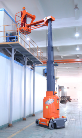 Vertical mast lift for hire in the UAE